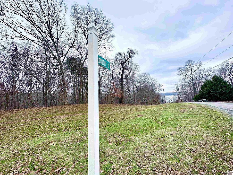 1st image of 14 Bridge Point Rd #14