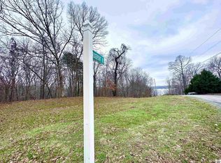 14 Bridge Point Rd #14, Cadiz, KY 42211