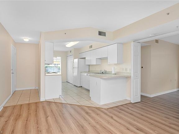 2nd image of 25735 Lake Amelia Way Unit 101