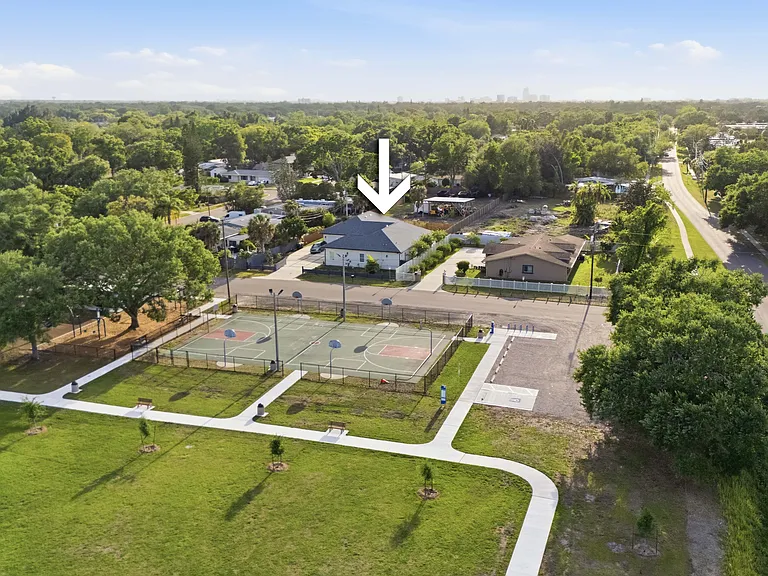 508 Brandon Ave — Photo 21