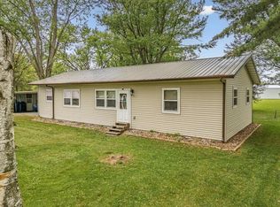 E12742 Weigands Bay N, Merrimac, WI 53561