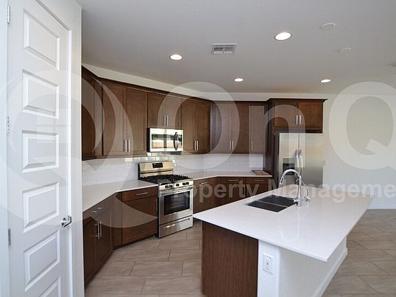 2nd image of 2444 E Kingbird Dr
