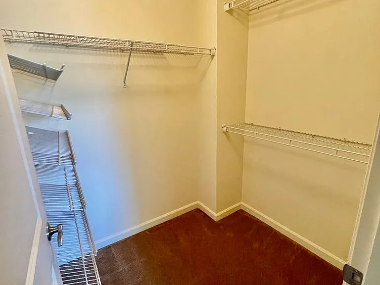 12947 NW Clement Ln — Photo 28