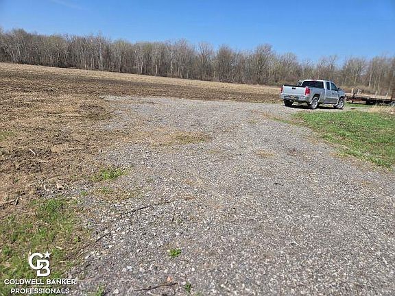 2nd image of 1182 Fetting Rd