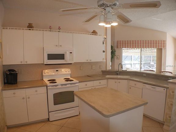 5th image of 608 Winterbrooke Way