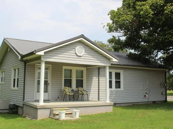 1102 Winchester Ave, Middlesboro, KY 40965