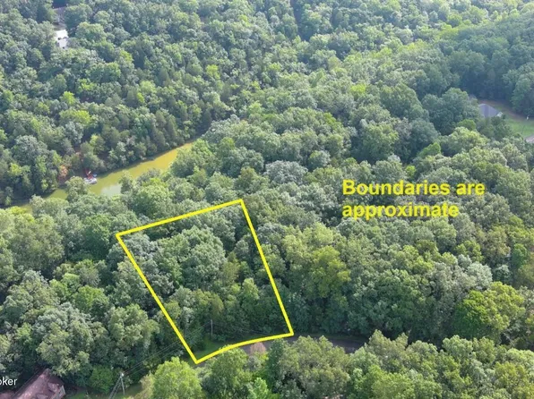 63 Greenbriar Ct, Brandenburg, KY 40108