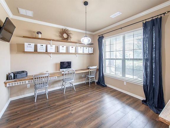 4th image of 5530 Little Creek Ct