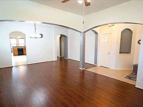5th image of 13127 Candlewood Glen Ln