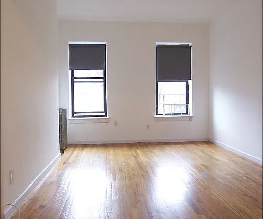 2nd image of 445 W 49th St APT 5B