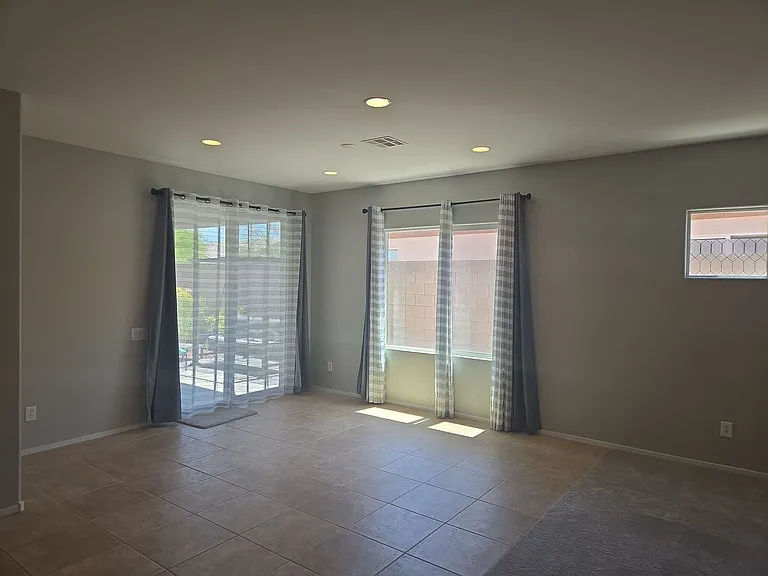2774 Alnwick Ct — Photo 5