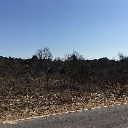 2nd image of 60-62 Cooper Dr