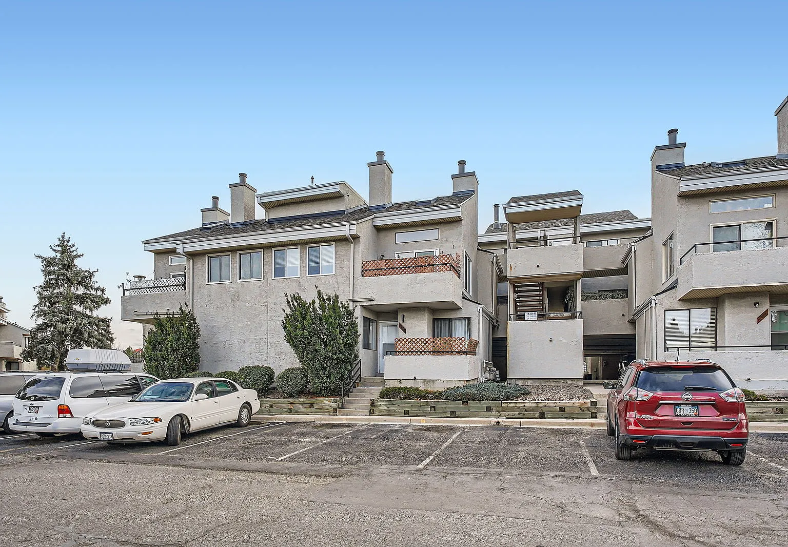 1 bed, 746 sqft, $1,595 — Photo 1