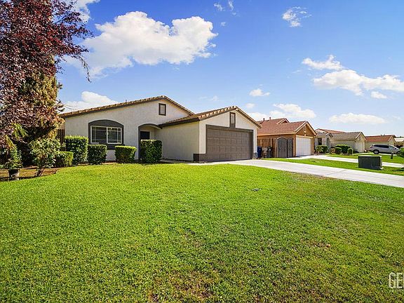 4th image of 3709 Crosswind Way