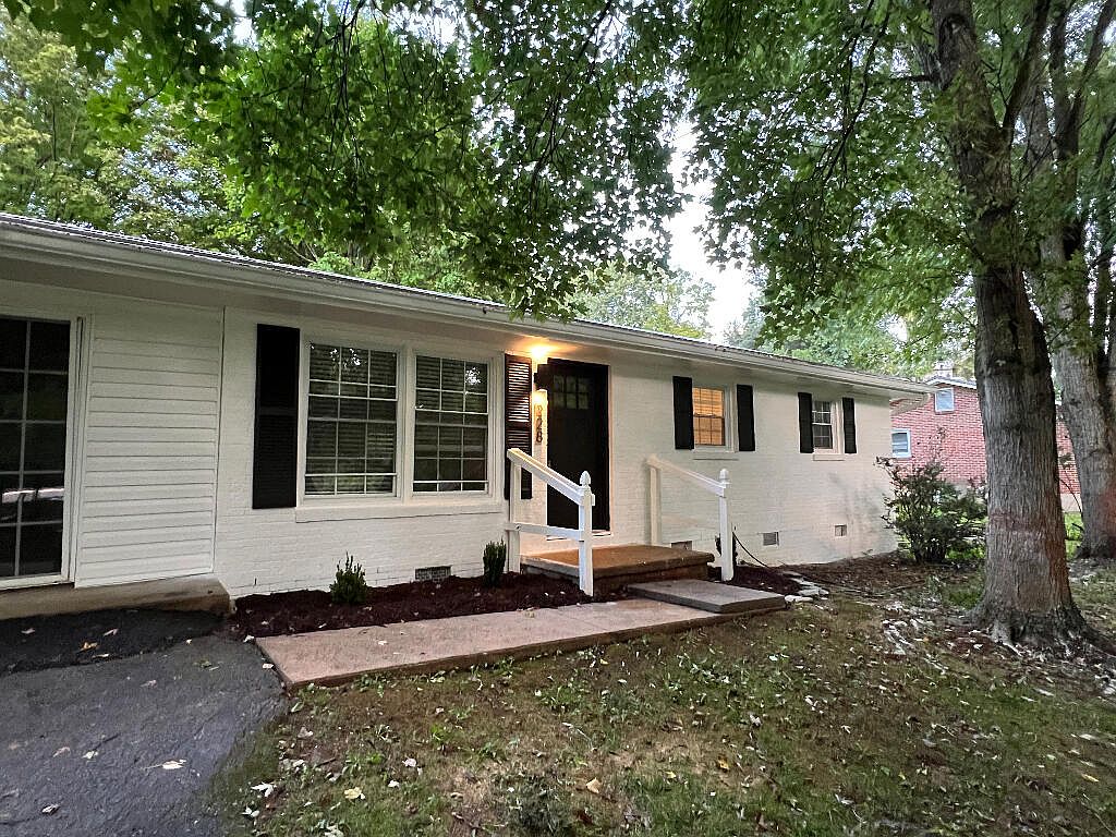 228 Brandonwood Dr, Johnson City, TN 37604 MLS 9957835 Zillow