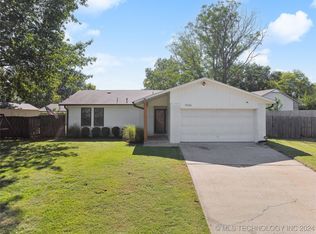 7500 S Juniper Pl, Broken Arrow, OK 74011