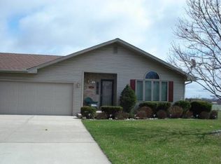 1355 S 300 E, La Porte, IN 46350
