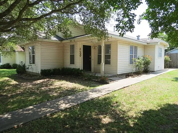 3400 Judythe Ct, Bryan, TX 77803