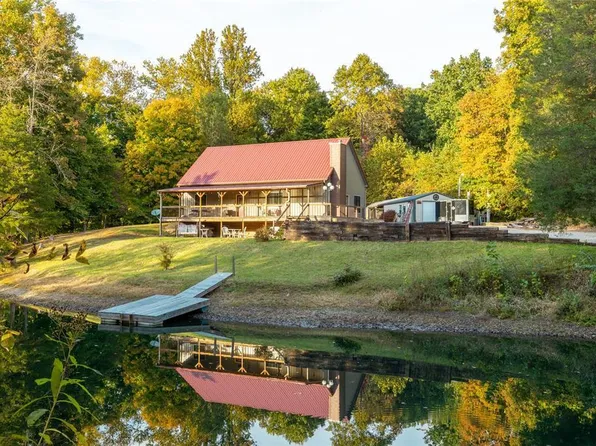 3071 Coyote Ln, Martinsville, IN 46151