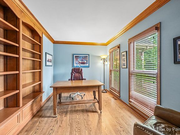 5th image of 592 Partridge Dr