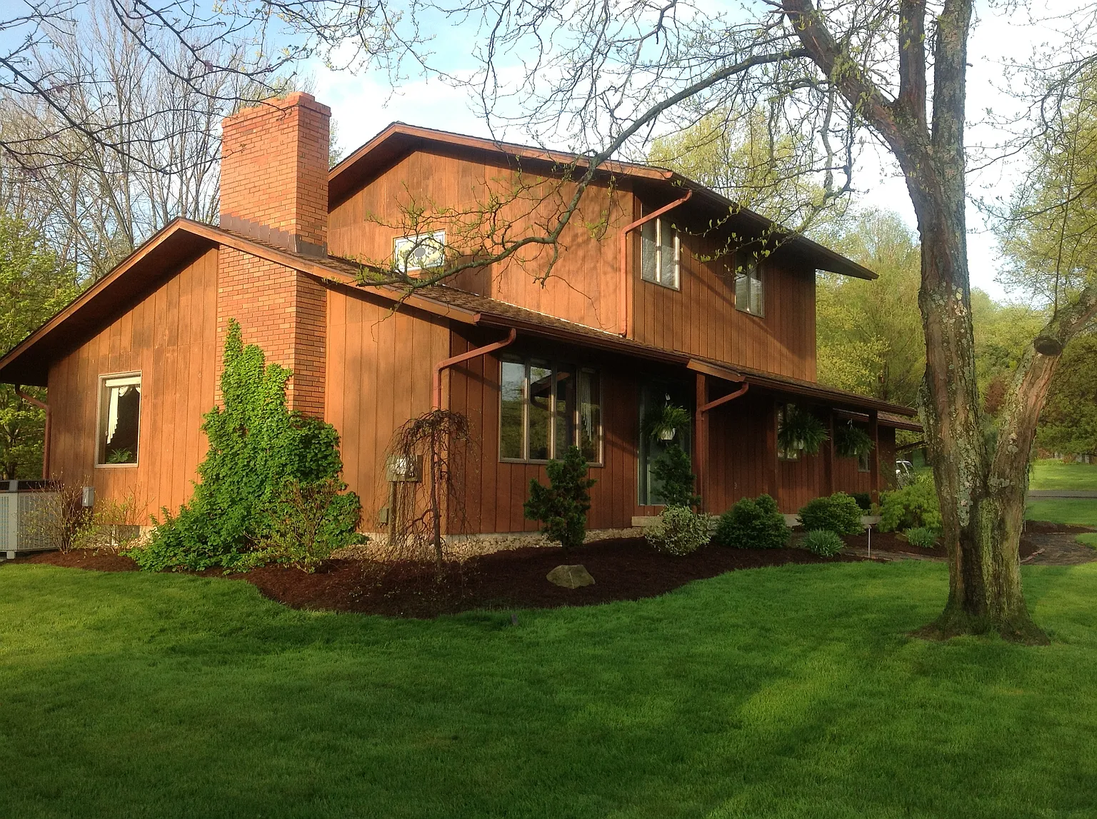 218 Cunningham Ln photo 1