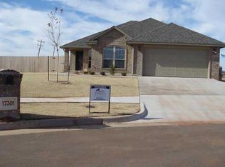 17301 Hawk Tree Ln, Edmond, OK 73003