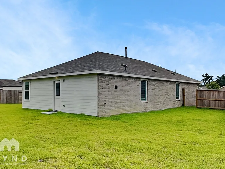 904 Coperchiata Cir — Photo 18