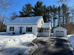 1030 Shirley Ave, Goffstown, NH 03045