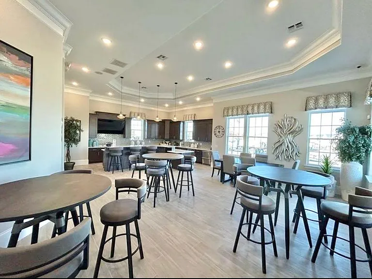 2505 Kasota Ln — Photo 33
