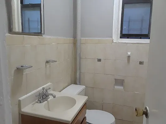 Rented by Nooklyn NYC LLC | media 14