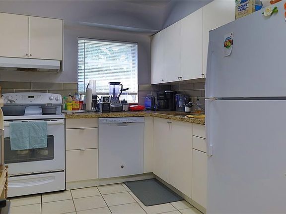 3rd image of 1100 Atlantic Shores Boulevard #304