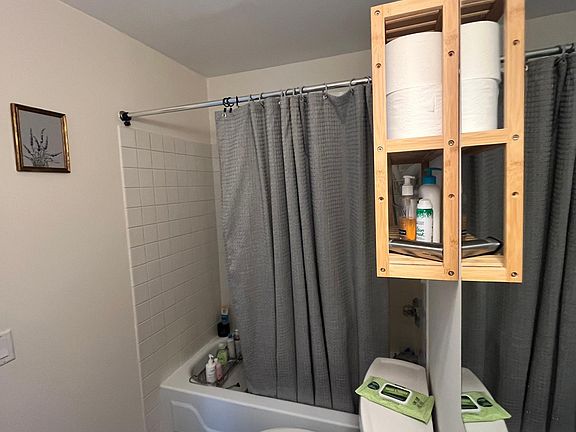 5th image of 901 South St APT 403