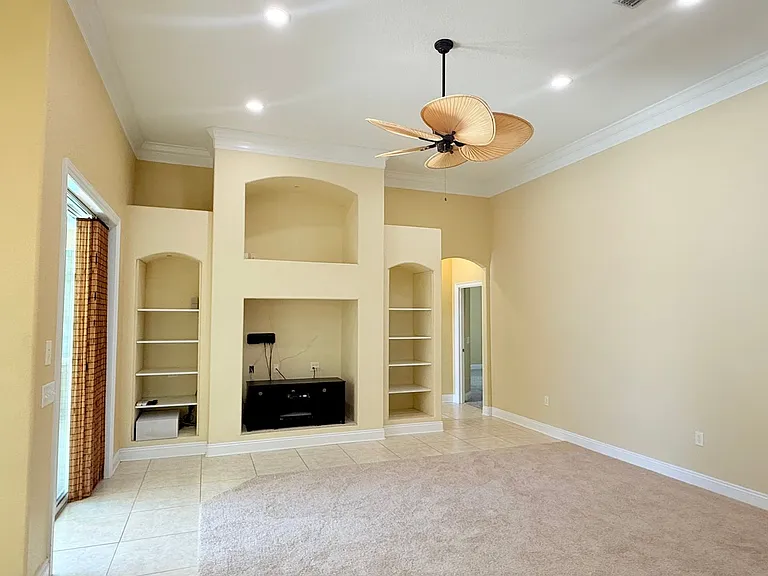 4157 Castle Gate Dr — Photo 3