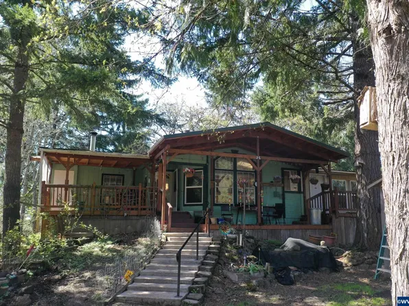 35451 S Sawtell Rd, Molalla, OR 97038