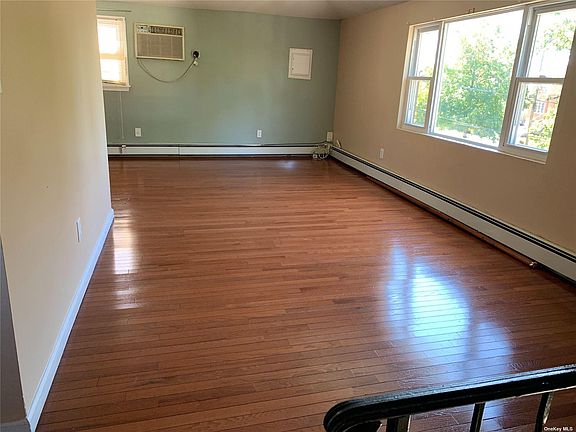 3rd image of 147-11 232nd St Floor 2