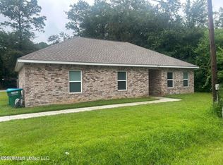 3204 Seahorse Rd, Gautier, MS 39553