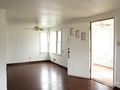4th image of 4421 Holton Ave