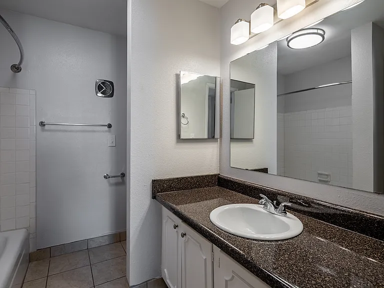 Classic unit - 2-bedroom, 1.5 bath