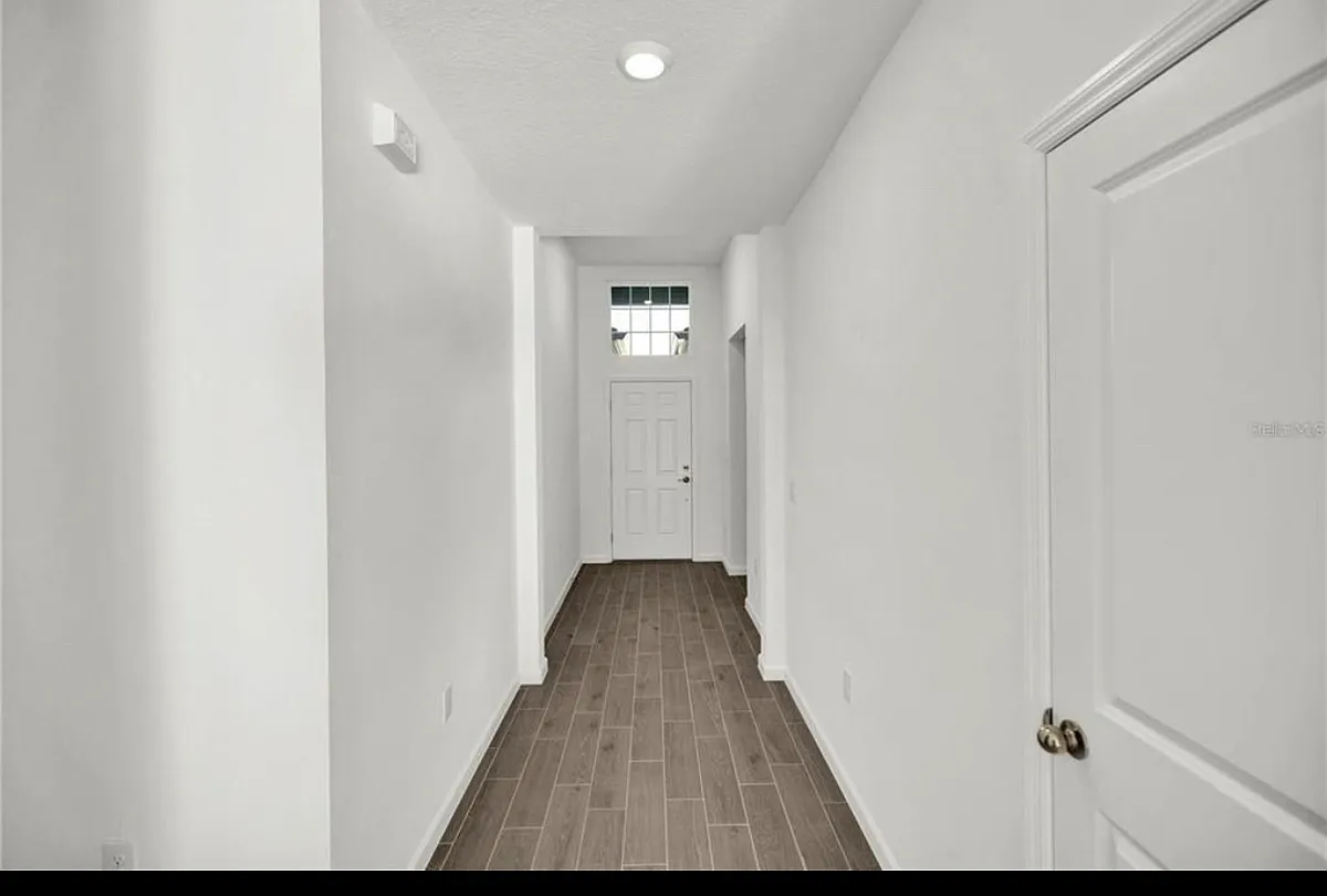 Building Photo - 4473 NW 14th Loop