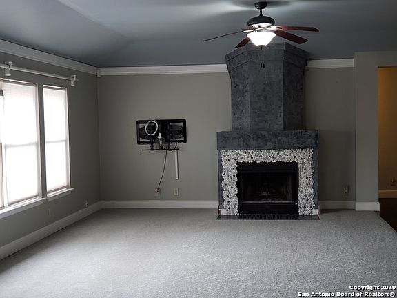 4th image of 2502 Karat Dr