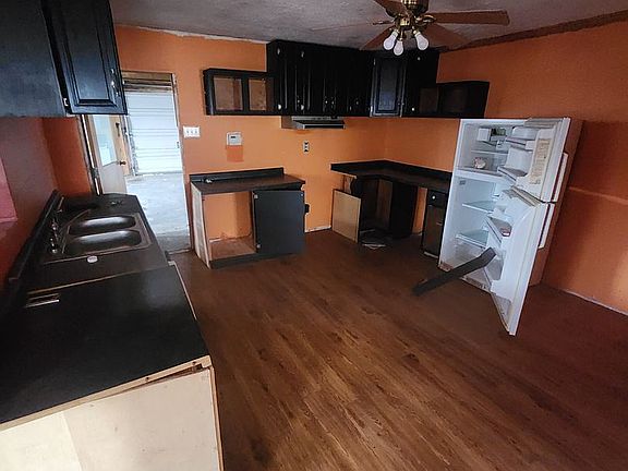 4th image of 720 1/2 W 5th St
