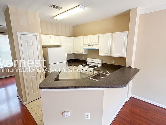 2nd image of 21803 Flanders Ct