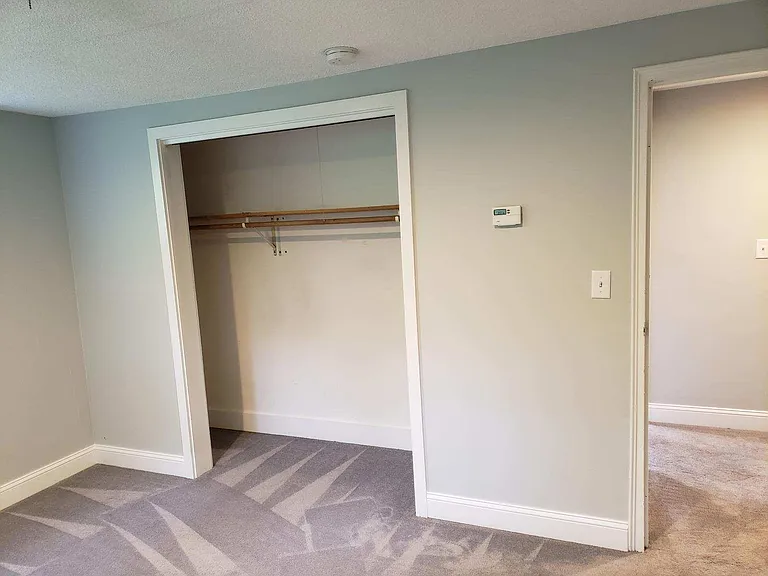 2 Memorial Dr — Photo 10