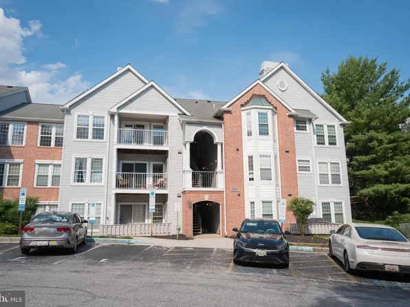 4406 Silverbrook Ln #J, Owings Mills, MD 21117