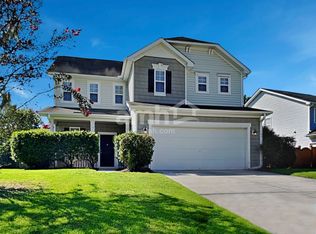 105 Graduate Ln, Ladson, SC 29456