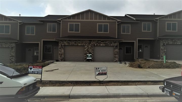 1st image of 728 Pebble Beach Rd