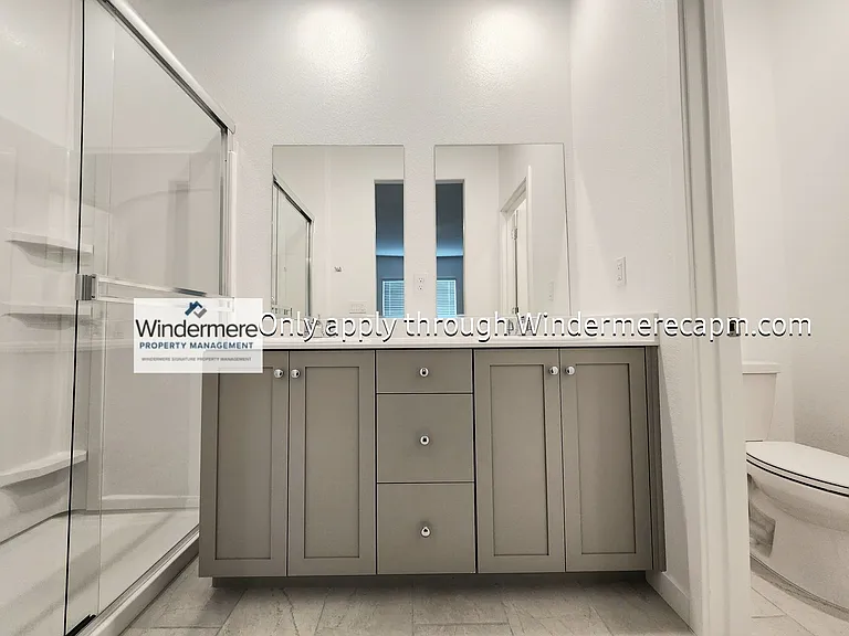 8403 Sinesky Way — Photo 17