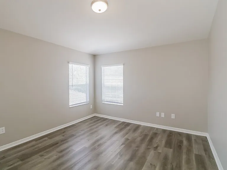 10430 Blackmore Dr — Photo 17