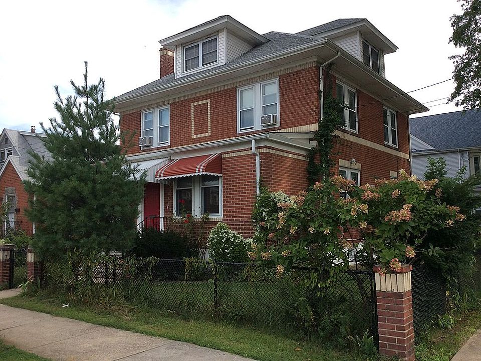 1st image of 7 Flower Ave