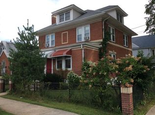 7 Flower Ave, Floral Park, NY 11001